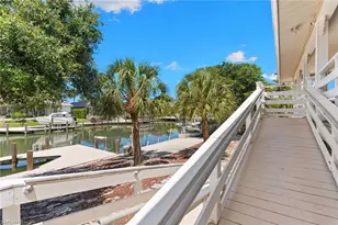 324 Waterleaf Ct, Marco Island, FL 34145 - Photo 28