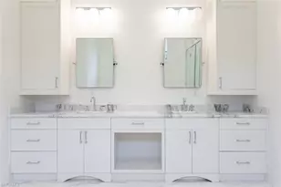 2749 Medallist Ln, Naples, FL 34109 - Photo 24