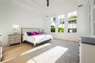 2749 Medallist Ln, Naples, FL 34109 - Photo 18