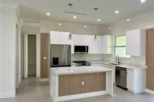 3471 36th Ave SE, Naples, FL 34117 - Photo 6