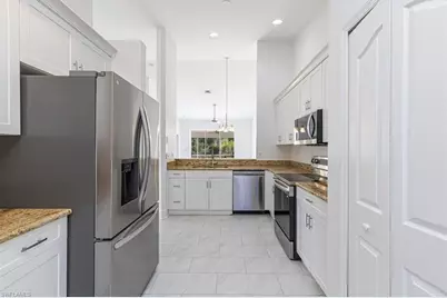 5446 Whitten Dr #19, Naples, FL 34104 - Photo 16