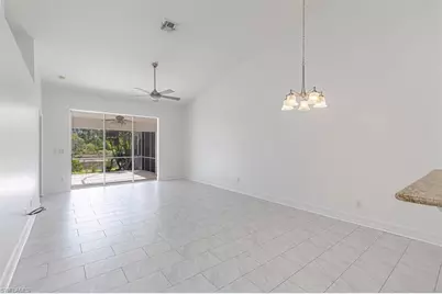5446 Whitten Dr #19, Naples, FL 34104 - Photo 12