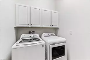 28111 Wicklow Ct, Bonita Springs, FL 34135 - Photo 20