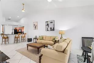 760 Wiggins Lake Dr, Naples, FL 34110 - Photo 18
