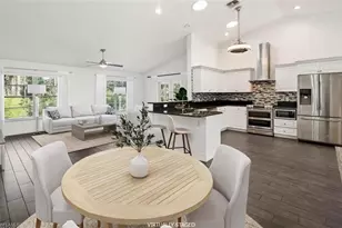 3586 Kent Dr, Naples, FL 34112 - Photo 4