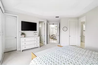 7897 Cocobay Dr, Naples, FL 34108 - Photo 18