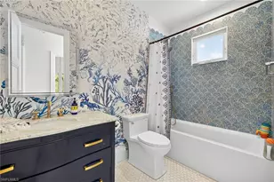 111 Caribbean Rd, Naples, FL 34108 - Photo 34