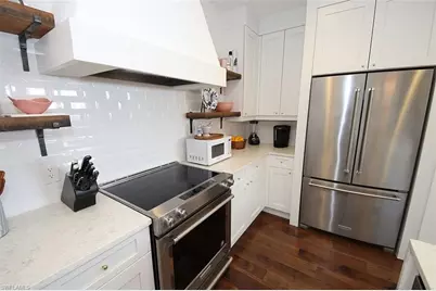 1035 3rd Ave S #411, Naples, FL 34102 - Photo 10