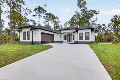 821 Moore Ave, Lehigh Acres, FL 33972 - Photo 2