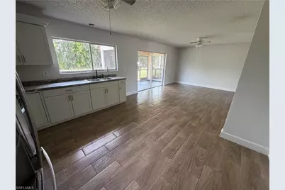 937 SW 52nd St, Cape Coral, FL 33914 - Photo 2