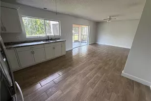 937 SW 52nd St, Cape Coral, FL 33914 - Photo 2