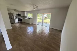 937 SW 52nd St, Cape Coral, FL 33914 - Photo 8
