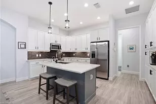 9435 Isla Bella Cir, Bonita Springs, FL 34135 - Photo 8