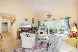 1125 Partridge Cir, Naples, FL 34104 - Photo 10