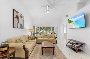 760 Wiggins Lake Dr, Naples, FL 34110 - Photo 18
