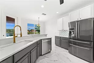 3972 Ruxton Rd, Naples, FL 34116 - Photo 10