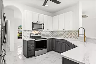 3972 Ruxton Rd, Naples, FL 34116 - Photo 8