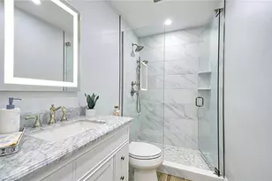 2100 Gulf Shore Blvd N, Naples, FL 34102 - Photo 18