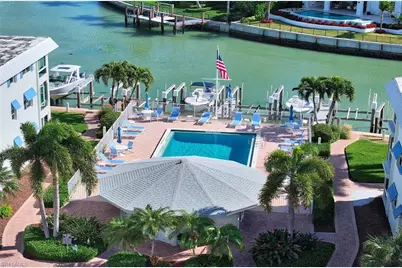 2100 Gulf Shore Blvd N #107, Naples, FL 34102 - Photo 2