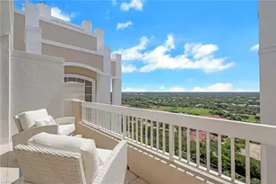 7117 Pelican Bay Blvd, Naples, FL 34108 - Photo 22