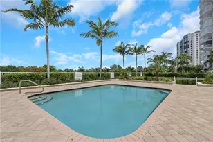 7117 Pelican Bay Blvd, Naples, FL 34108 - Photo 30