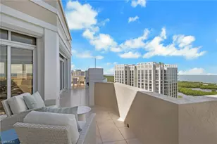7117 Pelican Bay Blvd, Naples, FL 34108 - Photo 24