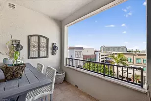 9115 Strada Pl, Naples, FL 34108 - Photo 14