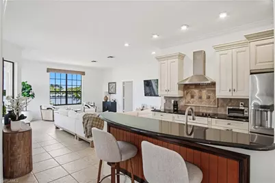 201 San Mateo Dr, Bonita Springs, FL 34134 - Photo 12