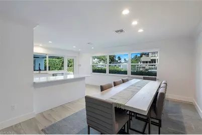 1250 Tuna Ct, Naples, FL 34102 - Photo 16