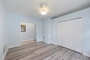 357 Robin Hood Cir, Naples, FL 34104 - Photo 16