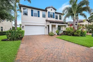 4118 Raffia Dr, Naples, FL 34119 - Photo 2
