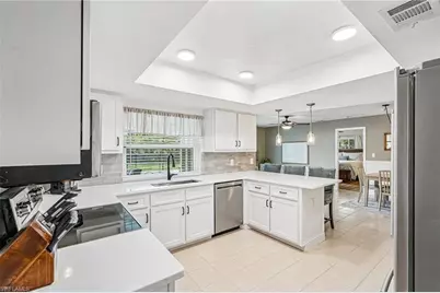 26925 Piva Ct, Bonita Springs, FL 34135 - Photo 12