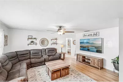 26925 Piva Ct, Bonita Springs, FL 34135 - Photo 6
