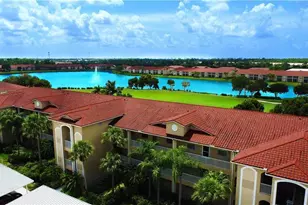 2920 Cypress Trace Cir, Naples, FL 34119 - Photo 18
