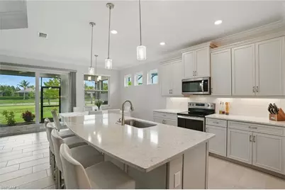 28165 Captiva Shell Loop, Bonita Springs, FL 34135 - Photo 10