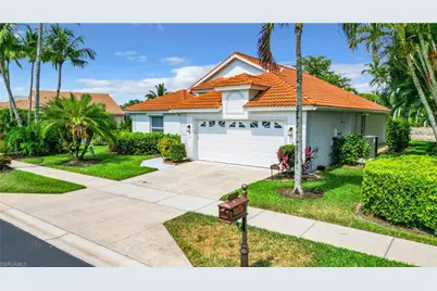 8452 Indian Wells Way, Naples, FL 34113 - Photo 2