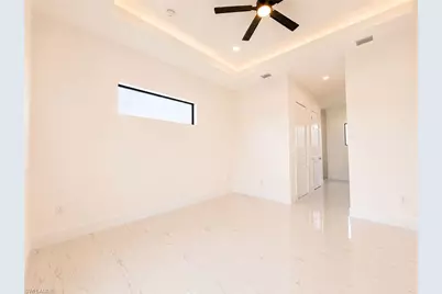 921 Martha Ave S, Lehigh Acres, FL 33974 - Photo 18