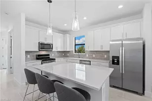 20549 Pebble Gln Dr, Estero, FL 33928 - Photo 4