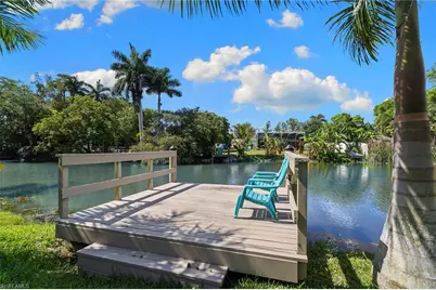 61 Constitution Dr, Naples, FL 34112 - Photo 6
