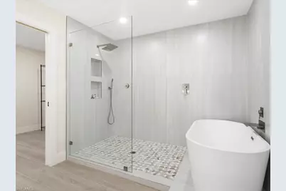 6800 Bottlebrush Ln, Naples, FL 34109 - Photo 6