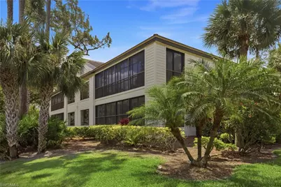 27038 Oakwood Lake Dr, Bonita Springs, FL 34134 - Photo 30