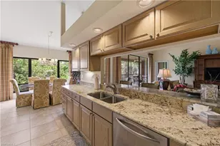 27038 Oakwood Lake Dr, Bonita Springs, FL 34134 - Photo 10