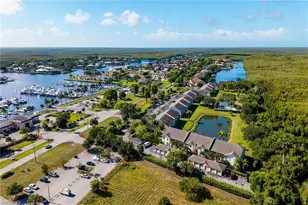 350 Newport Dr, Naples, FL 34114 - Photo 26