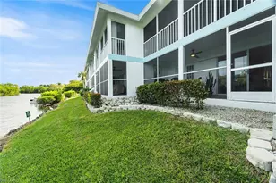 1375 Mainsail Dr, Naples, FL 34114 - Photo 32