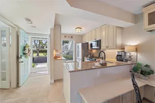 1375 Mainsail Dr, Naples, FL 34114 - Photo 10