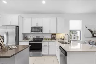 3990 Spotted Eagle Wy, Fort Myers, FL 33966 - Photo 10