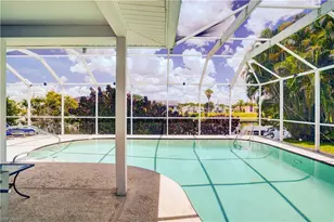 601 SE 23rd Ave, Cape Coral, FL 33990 - Photo 2