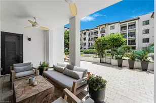 1030 3rd Ave S, Naples, FL 34102 - Photo 14