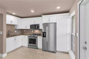 1215 Edington Pl, Marco Island, FL 34145 - Photo 6