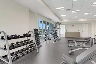 219 Fox Glen Dr, Naples, FL 34104 - Photo 32